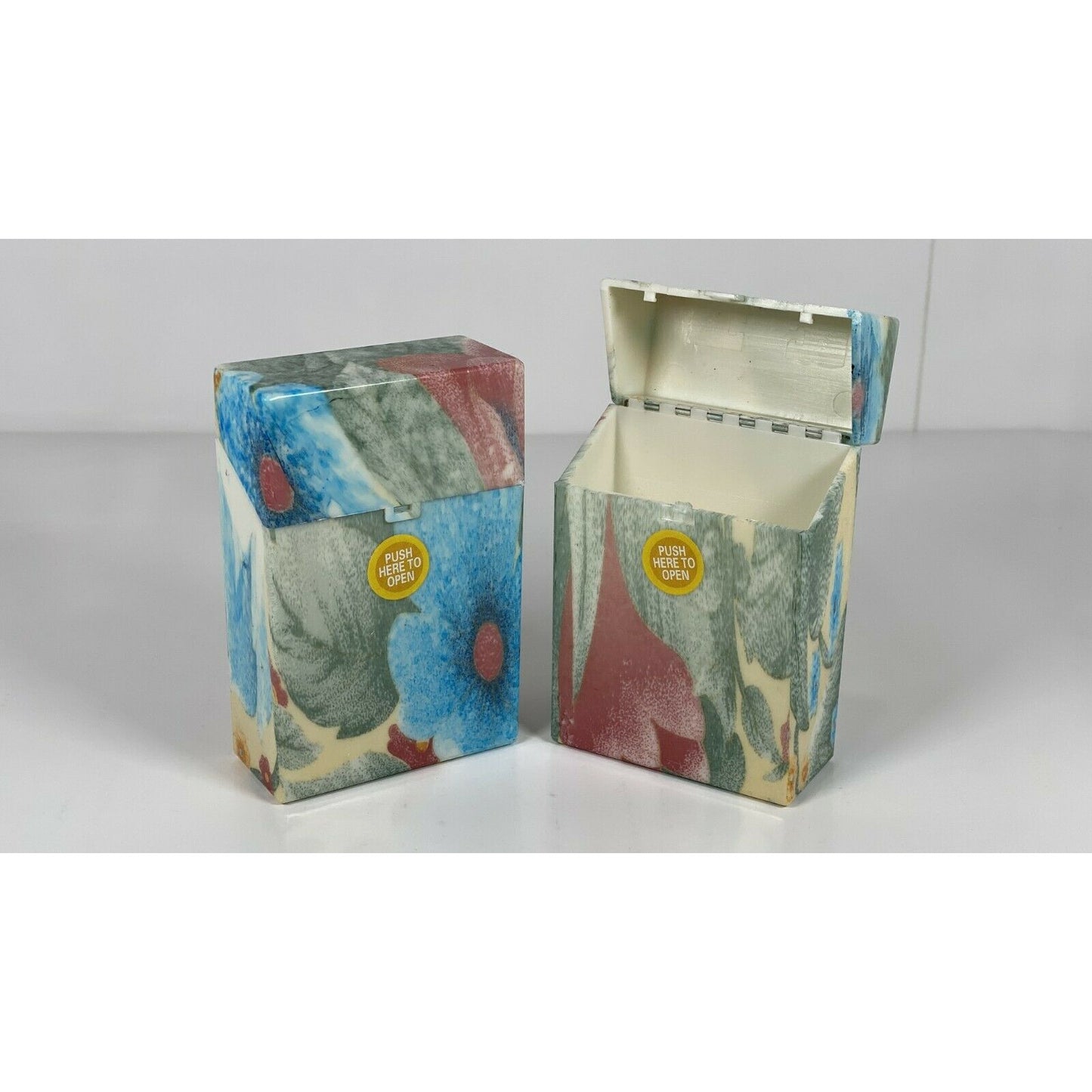 Push Open Plastic Cigarette Cases Pack of 12 - King Size Assorted Design Cigarette Holder - Compact and Portable - Durable Hard Plastic Box with Push Open Lid - Crush-Proof & Sturdy